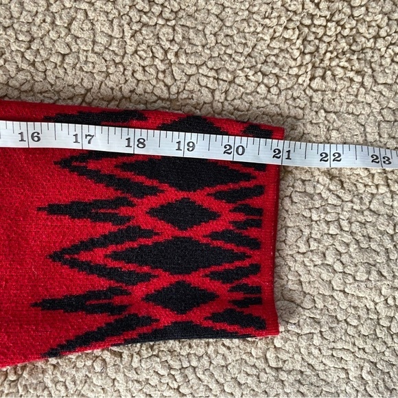 Red & Black Fair Isle Pattern Pullover Crewneck Long Sleeves Sweater, Sz: XL - Picture 6 of 9